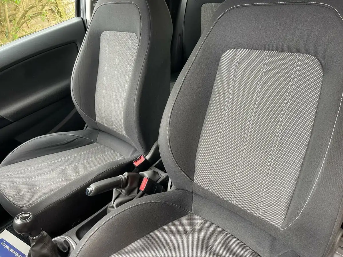 2014-vauxhall-corsa-14-black-edition-3d-big-33