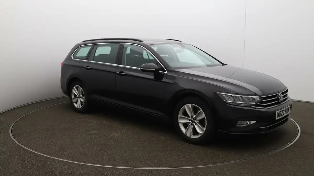 2022-volkswagen-passat-20tdi-se-nav-150ps-estate-5d-dsg-big-35
