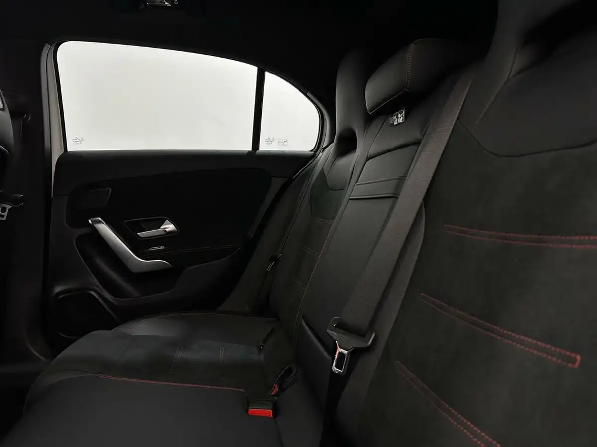 2021-mercedes-benz-a-class-13-a250e-amg-line-premium-hatchback-5d-big-36
