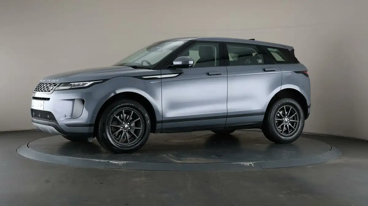 2021-land-rover-range-rover-evoque-20-d165-big-32