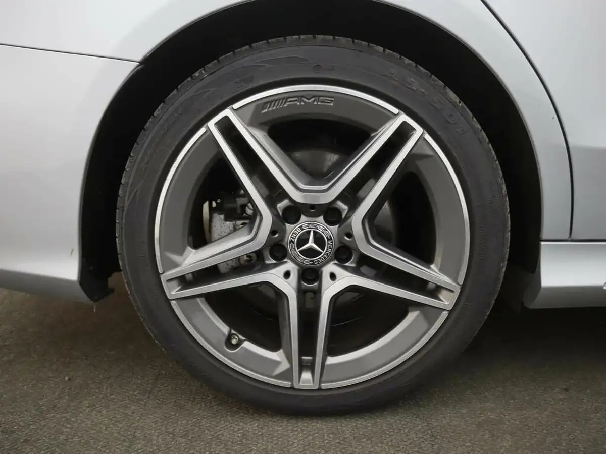 2019-mercedes-benz-c-class-20d-c220d-amg-line-ss-saloon-4d-big-5