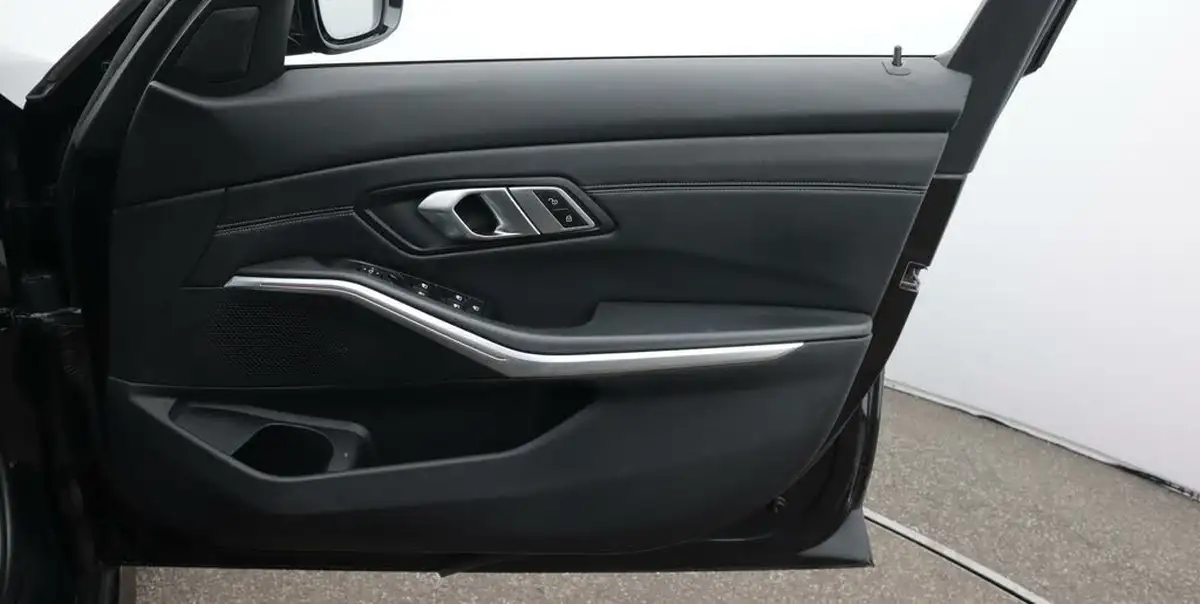 2020-bmw-3-series-20-330i-m-sport-saloon-4d-big-15