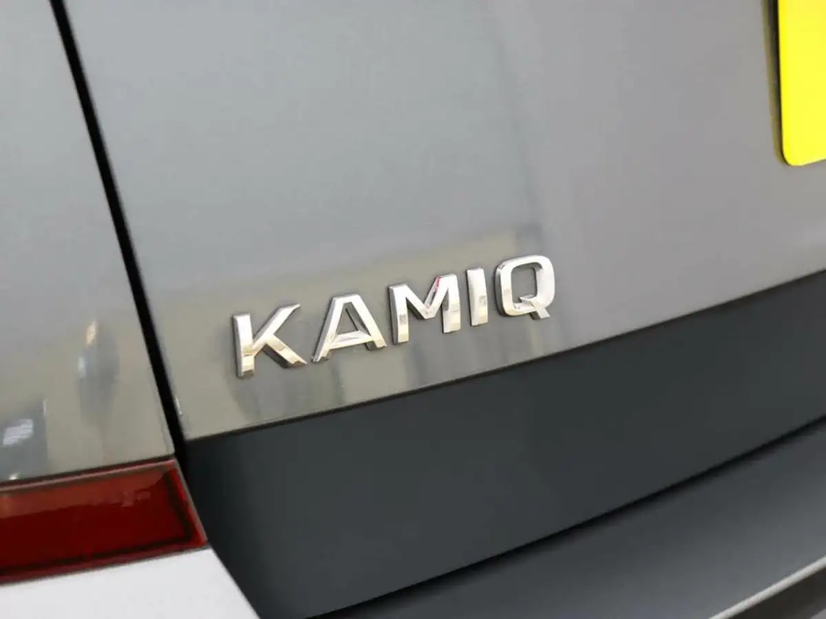 2020-skoda-kamiq-10-tsi-se-95ps-big-52