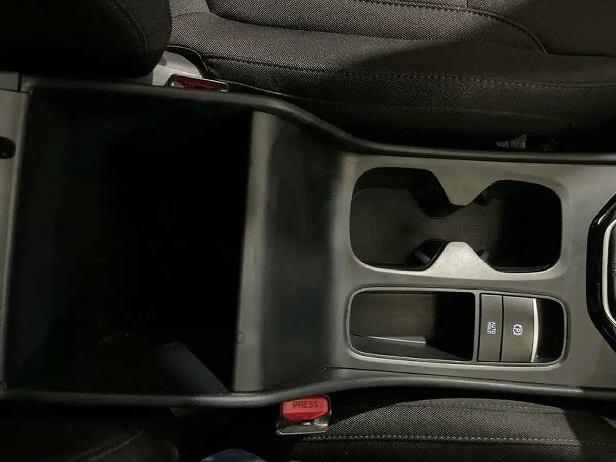 2021-hyundai-tucson-16-t-gdi-se-connect-150ps-big-17