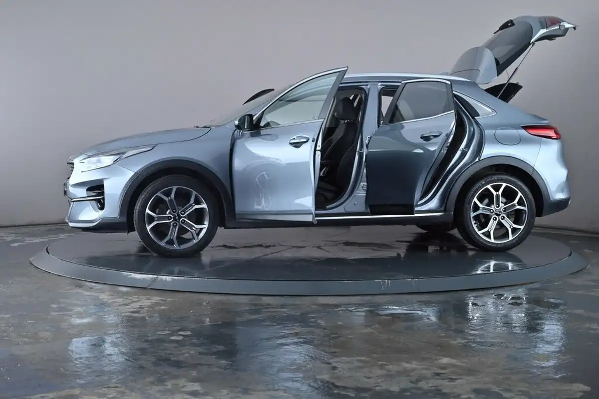 2022-kia-xceed-15-t-gdi-3-big-34