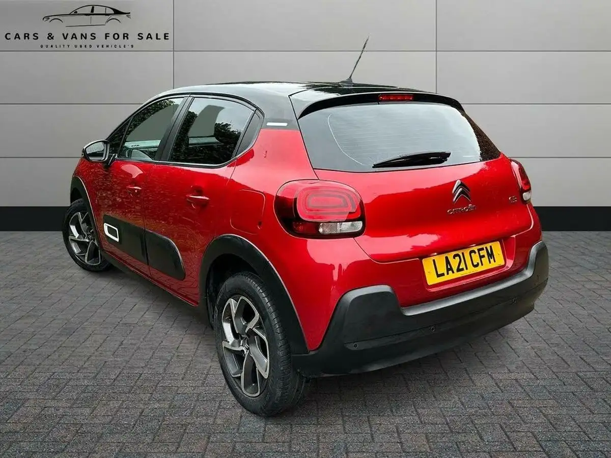 2021-citroen-c3-12-puretech-shine-83ps-big-3