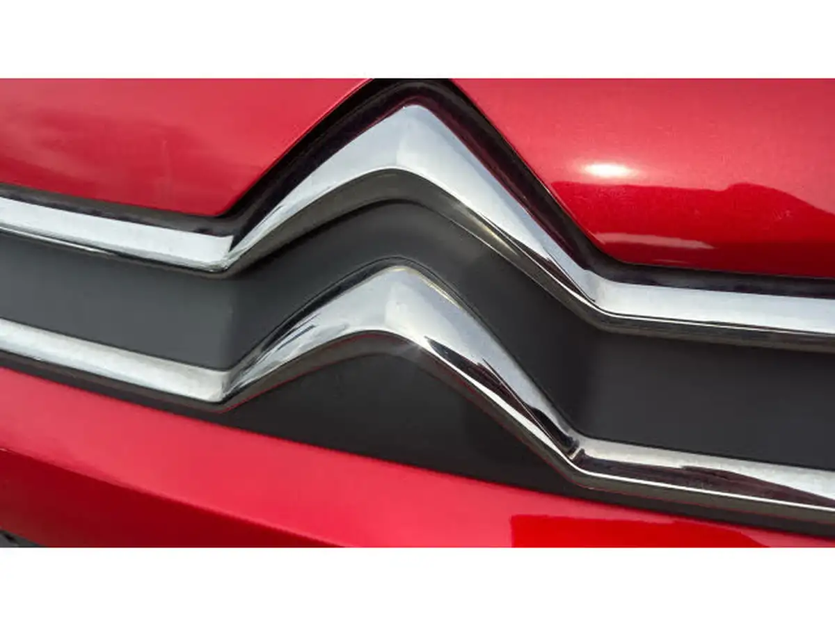 2022-citroen-c3-12-puretech-saint-james-83ps-big-7