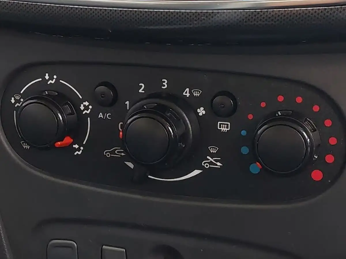 2018-dacia-sandero-stepway-09-tce-essential-big-12