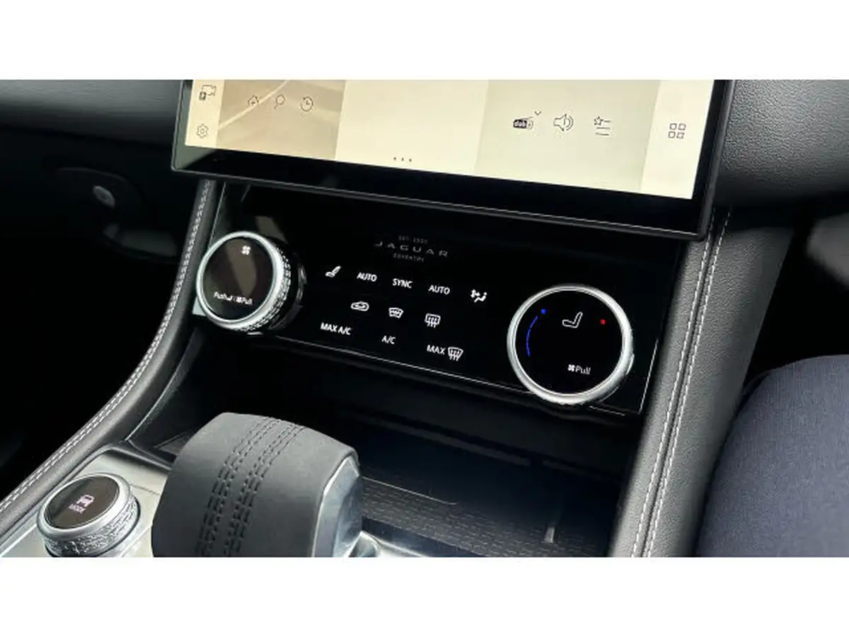 2024-jaguar-f-pace-20-d200-r-dynamic-s-big-42