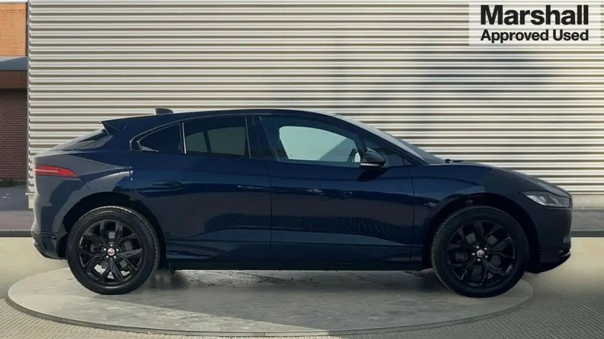 2022-jaguar-i-pace-ev400-hse-black-big-1
