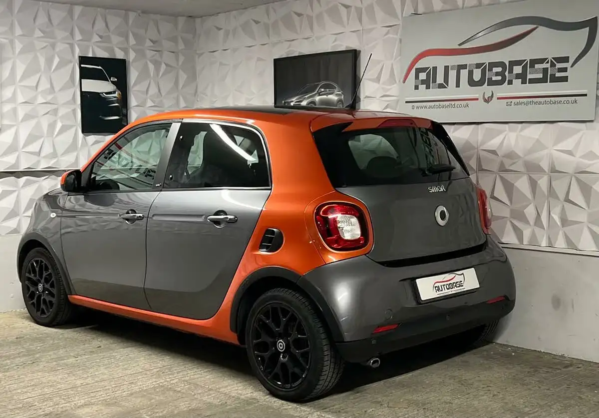 2015-smart-forfour-10-edition-1-big-1