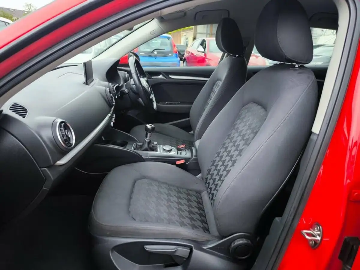 2014-audi-a3-16td-se-110ps-sportback-5d-big-17