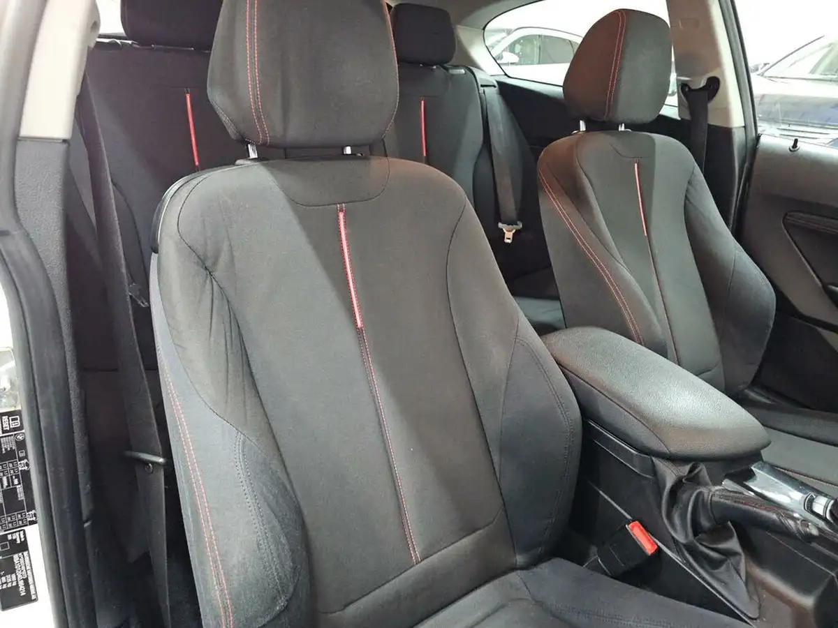 2014-bmw-1-series-16-116i-sport-ss-3d-big-11