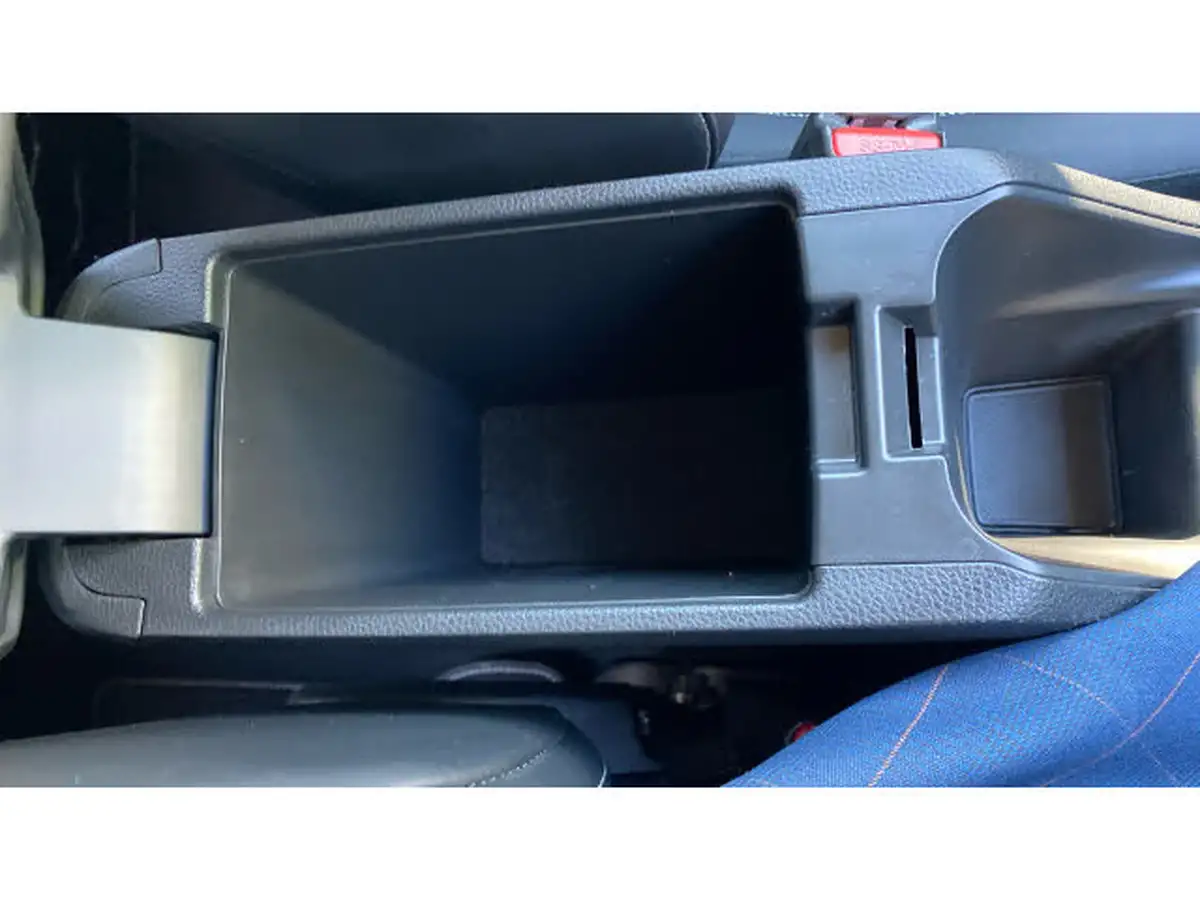 2022-honda-jazz-15-i-mmd-ex-107ps-big-28