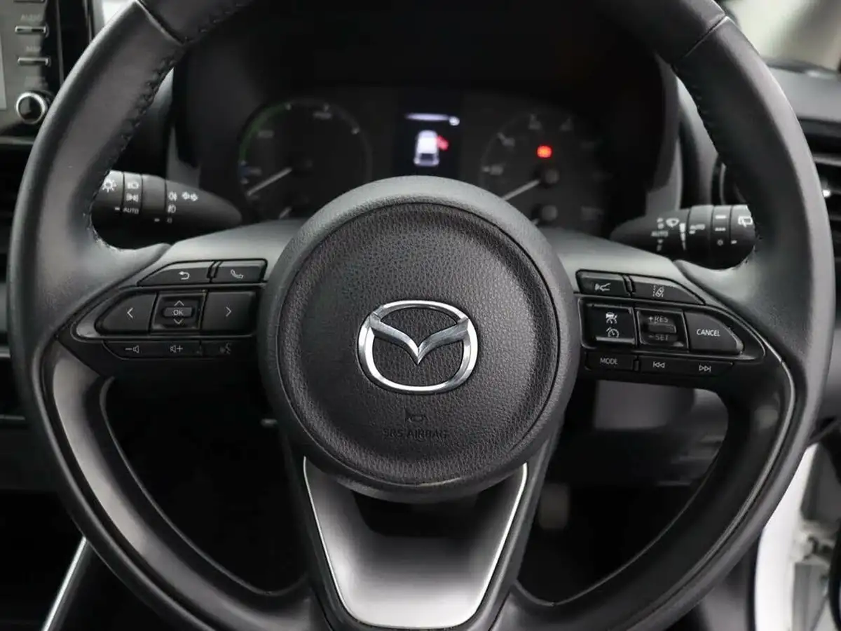 2023-mazda-mazda2-15-pure-big-21