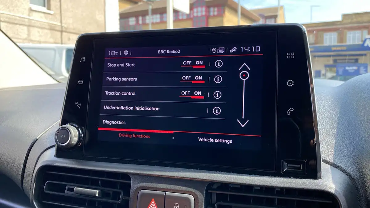 2024-citroen-berlingo-15-bluehdi-1000-driver-edition-100pseu6d-big-36