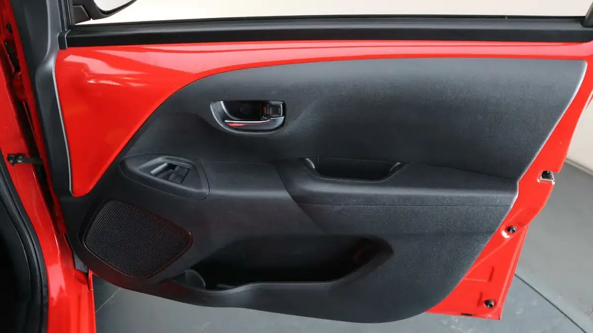 2020-toyota-aygo-10-vvt-i-x-trend-big-13