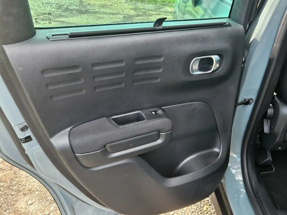 2021-citroen-c3-aircross-12-puretech-shine-plus-110ps-big-28