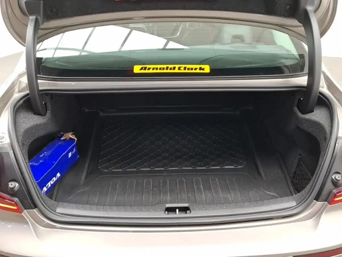 2019-volvo-s60-20-t5-inscription-plus-big-7