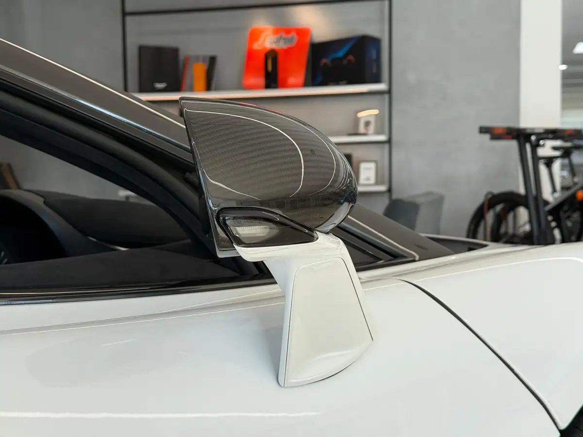 2019-mclaren-600lt-spider-big-18