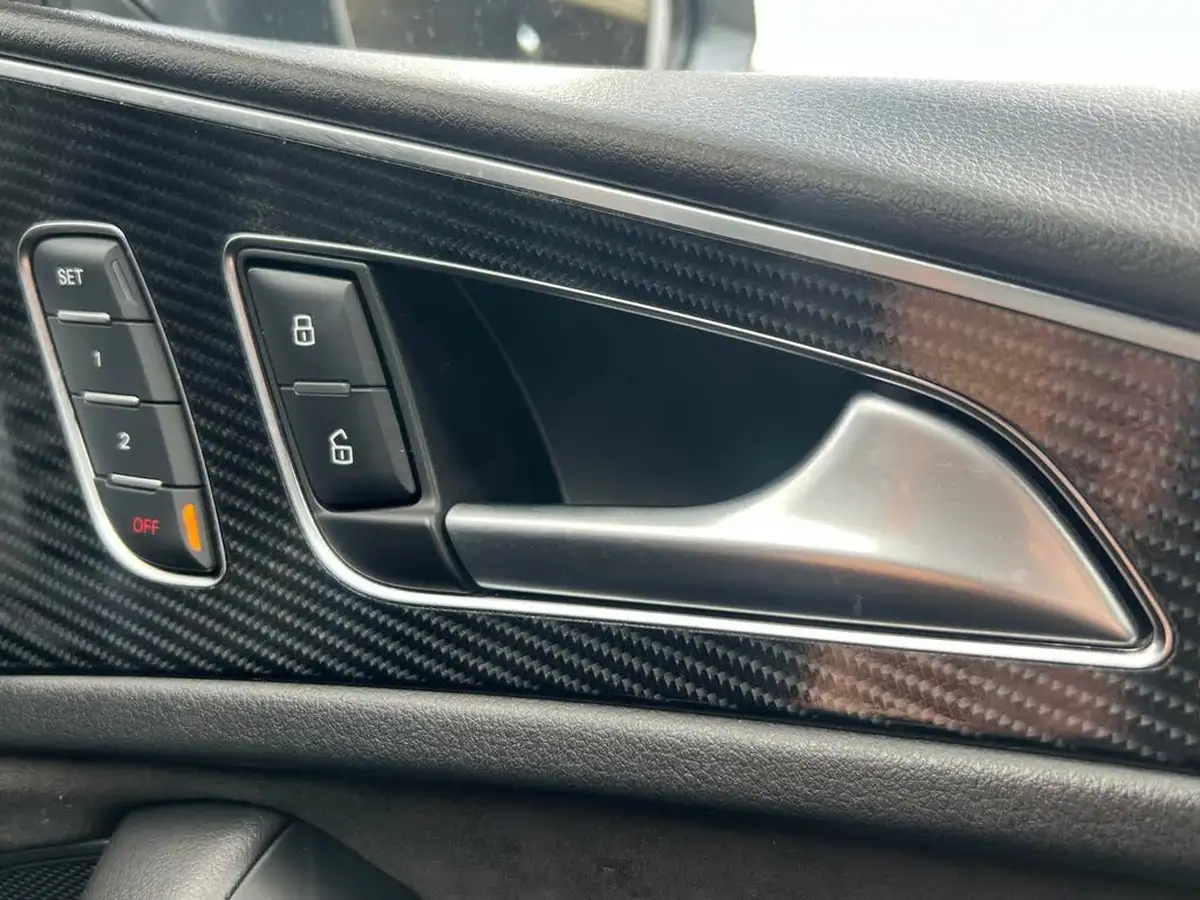 2017-audi-a6-avant-20tdi-ultra-black-edition-big-71