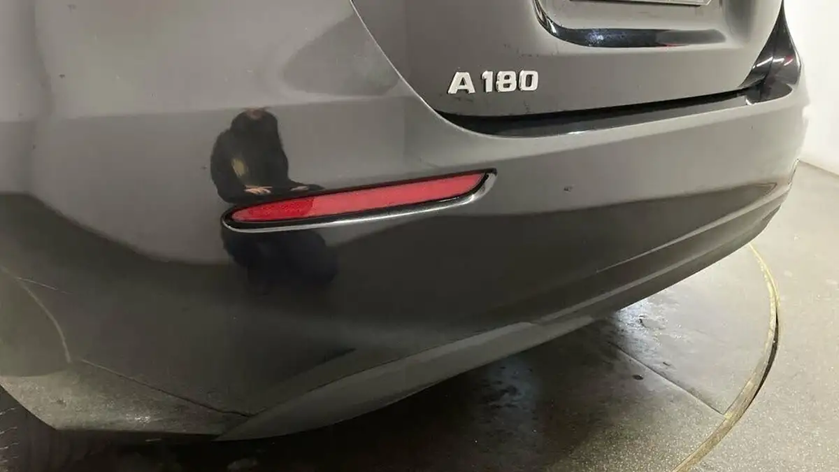 2019-mercedes-benz-a-class-13-a180-se-big-13