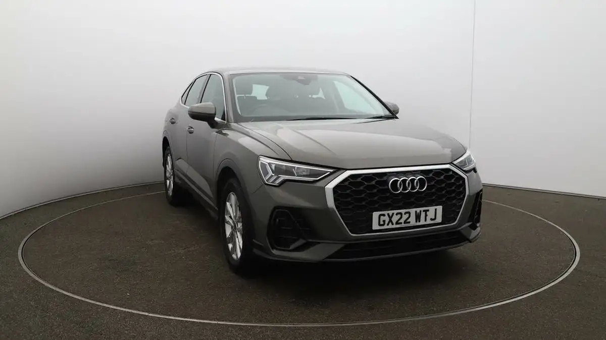 2022-audi-q3-15-35-tfsi-cod-sportback-s-tronic-big-32