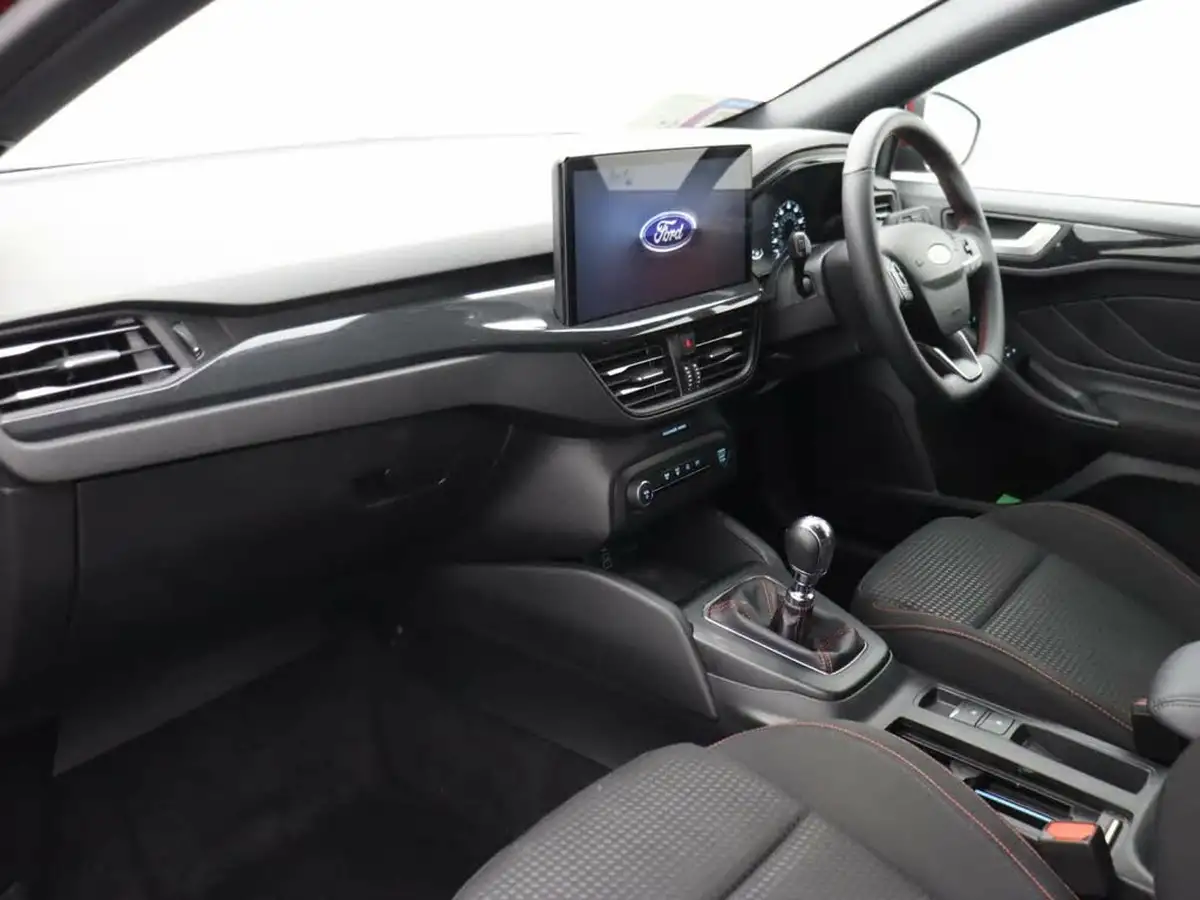2023-ford-focus-big-7