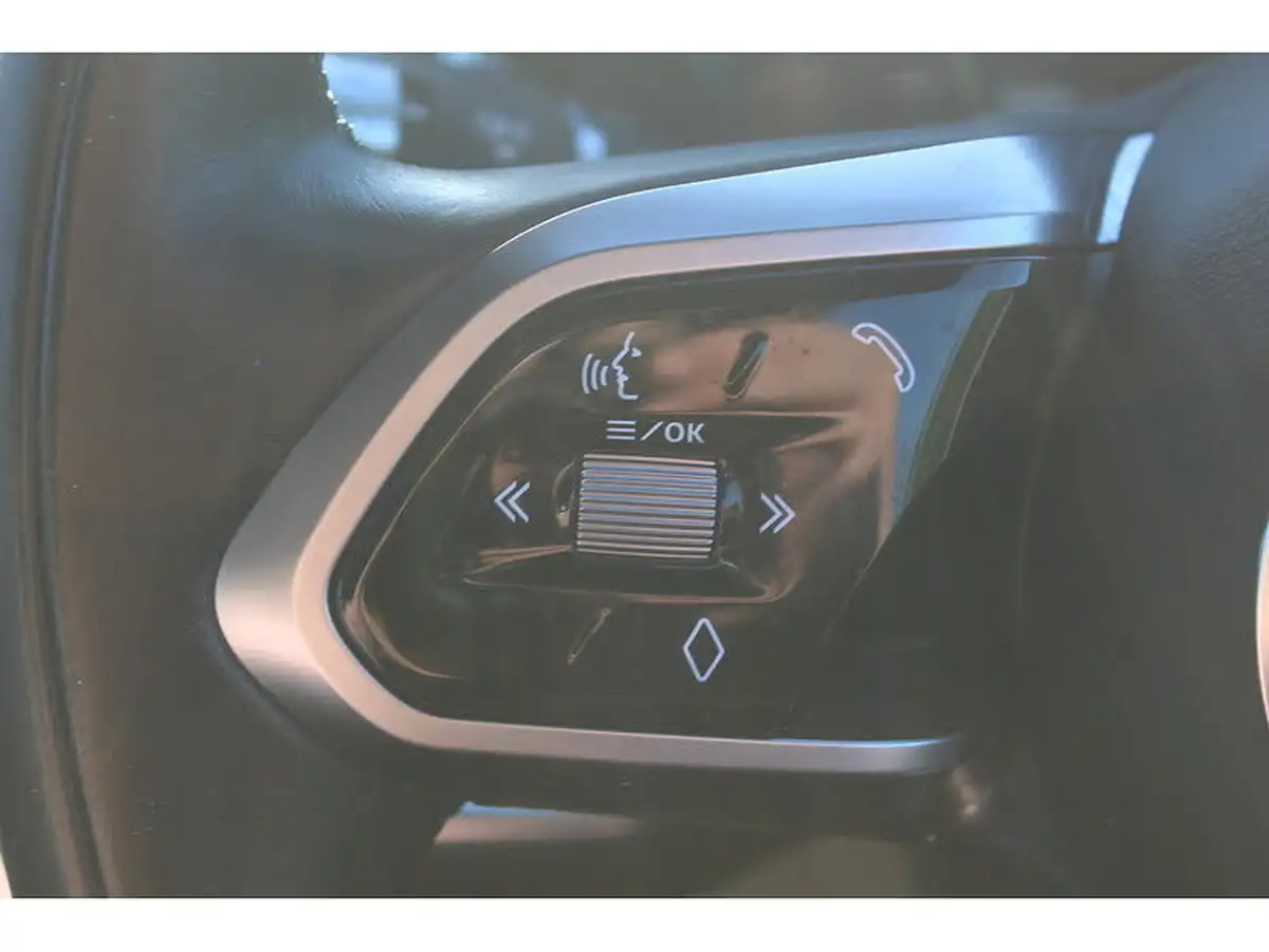 2021-jaguar-i-pace-ev400-black-big-20