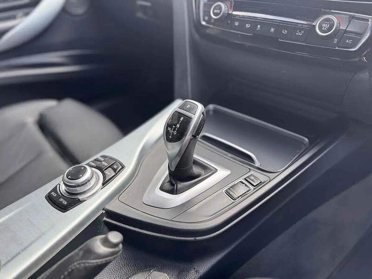 2016-bmw-3-series-20-320i-m-sport-touring-5d-auto-big-16
