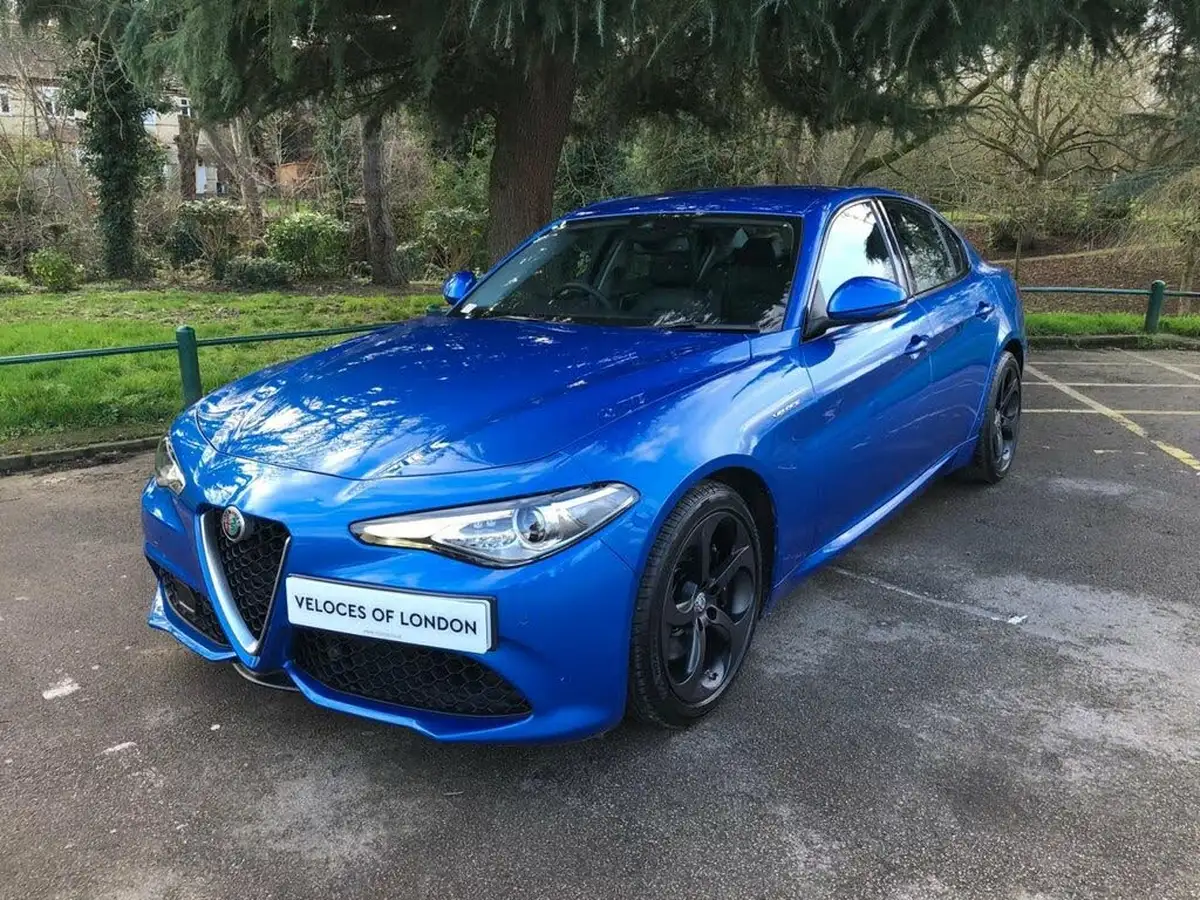 2020-alfa-romeo-giulia-20-veloce-276bhp-dap-big-3
