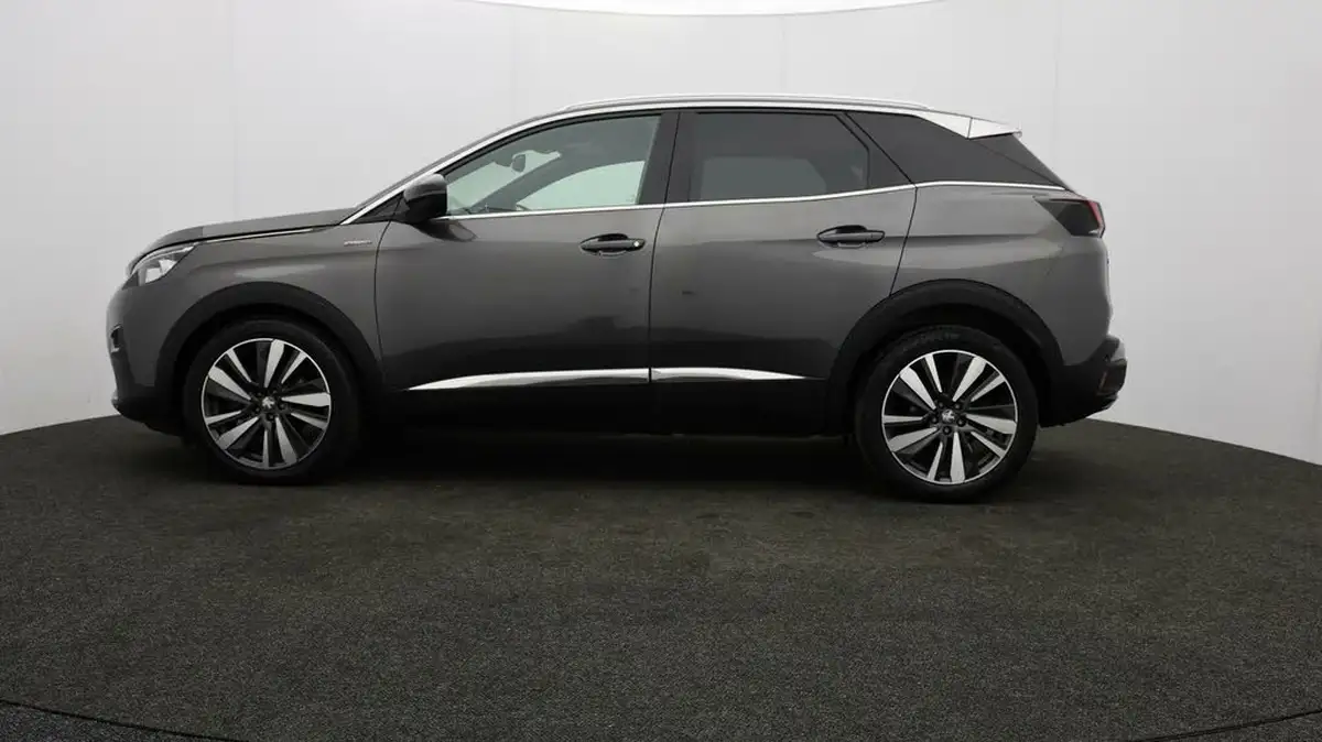 2018-peugeot-3008-suv-16-thp-gt-line-premium-big-3