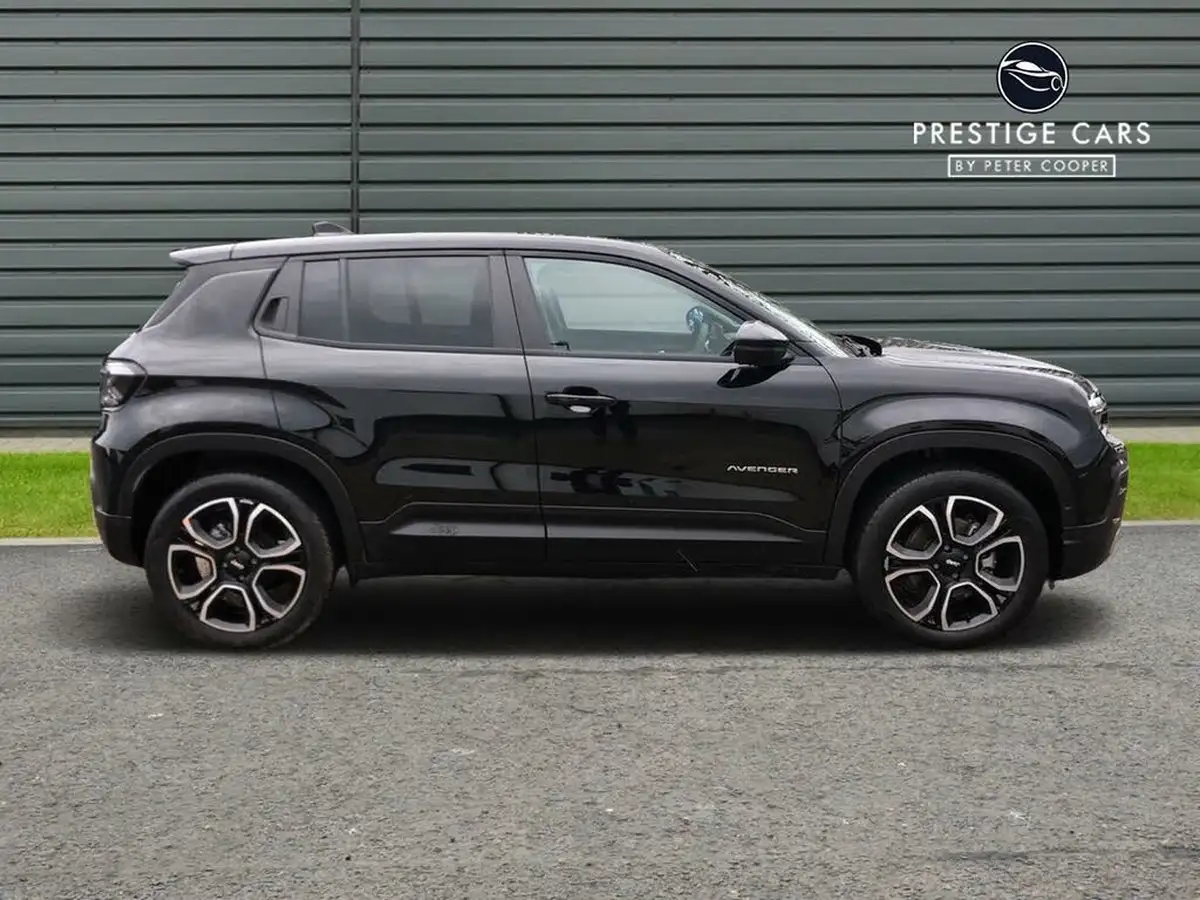 2024-jeep-avenger-12-gse-summit-e-hybrid-48v-auto-big-3