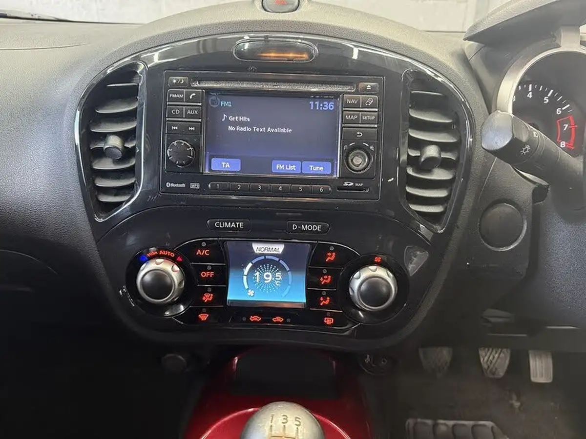 2011-nissan-juke-16-acenta-premium-16v-1598cc-big-48