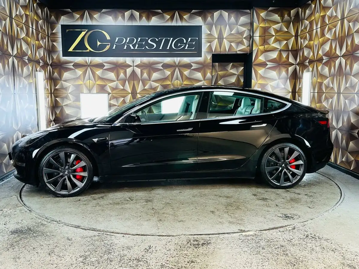 2019-tesla-model-3-e-4x4-performance-pack-big-25