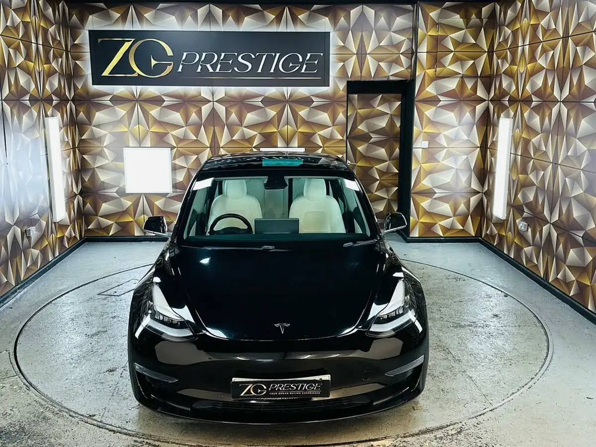 2019-tesla-model-3-e-4x4-performance-pack-big-1