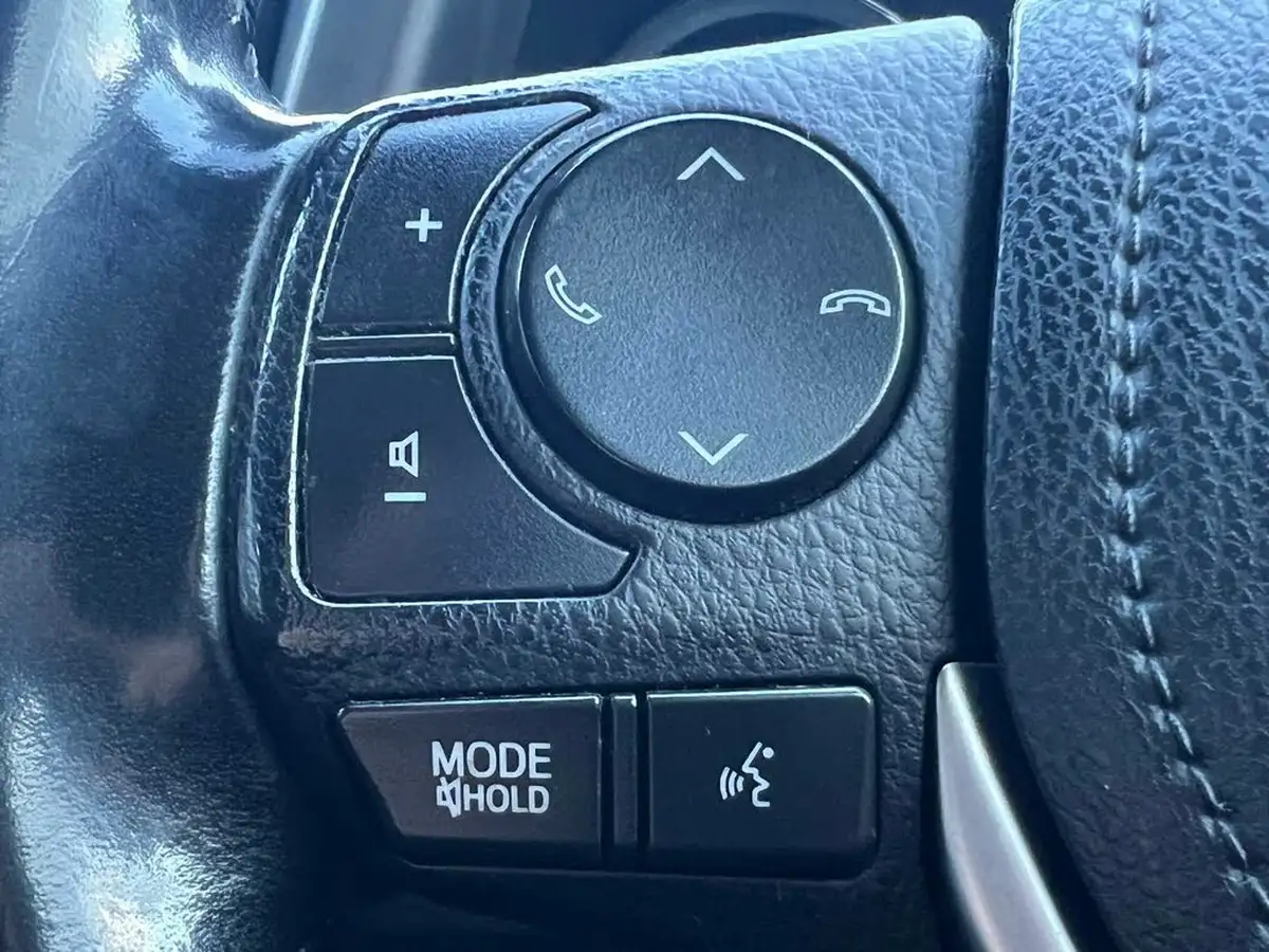 2018-toyota-rav4-25-vvt-i-icon-tech-big-42