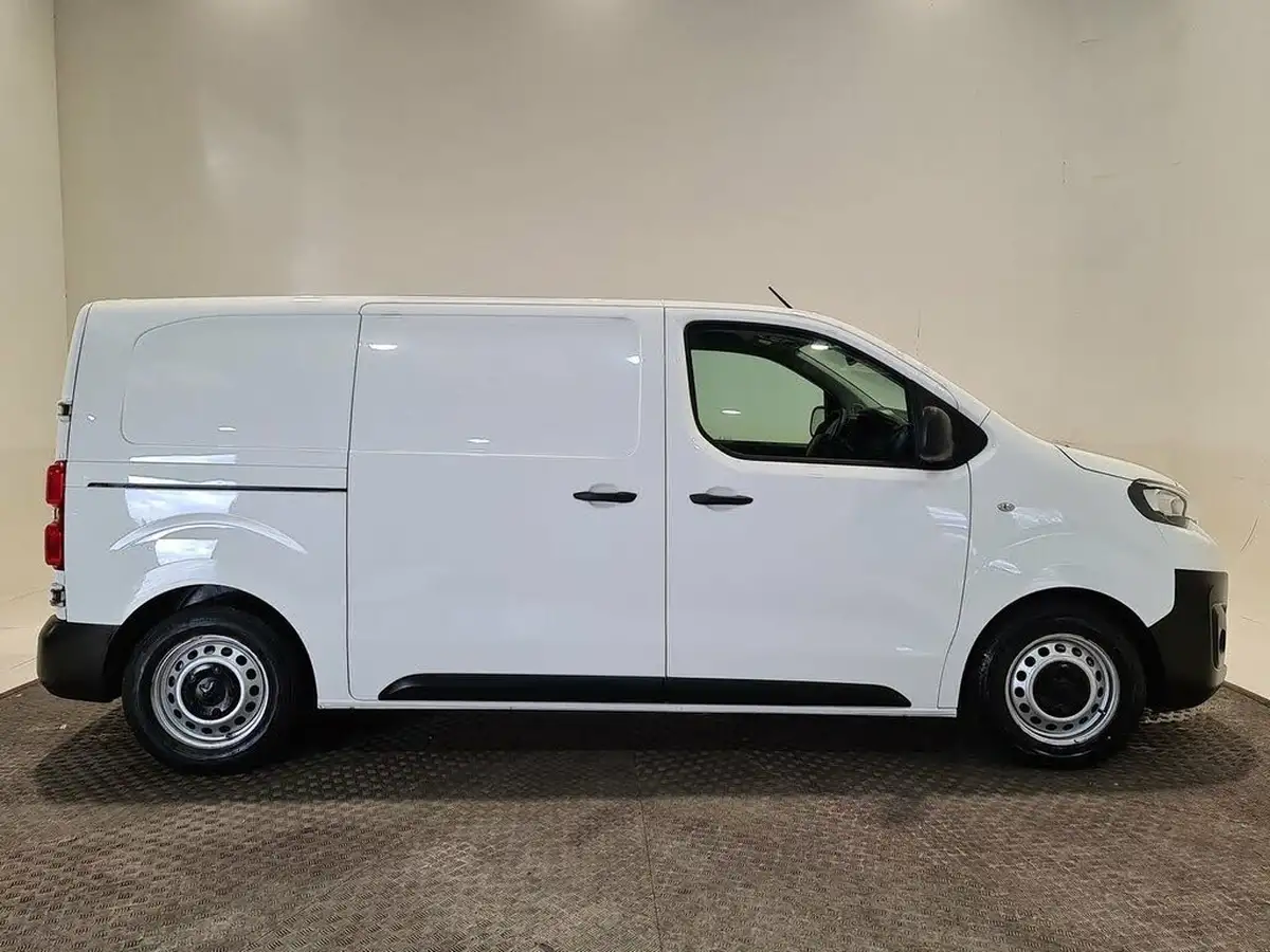 2022-peugeot-expert-15-bluehdi-professional-premium-compact-1000-big-22