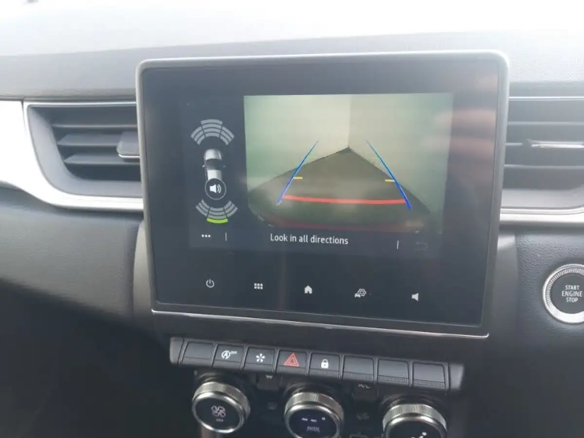 2022-renault-captur-10-tce-techno-big-16