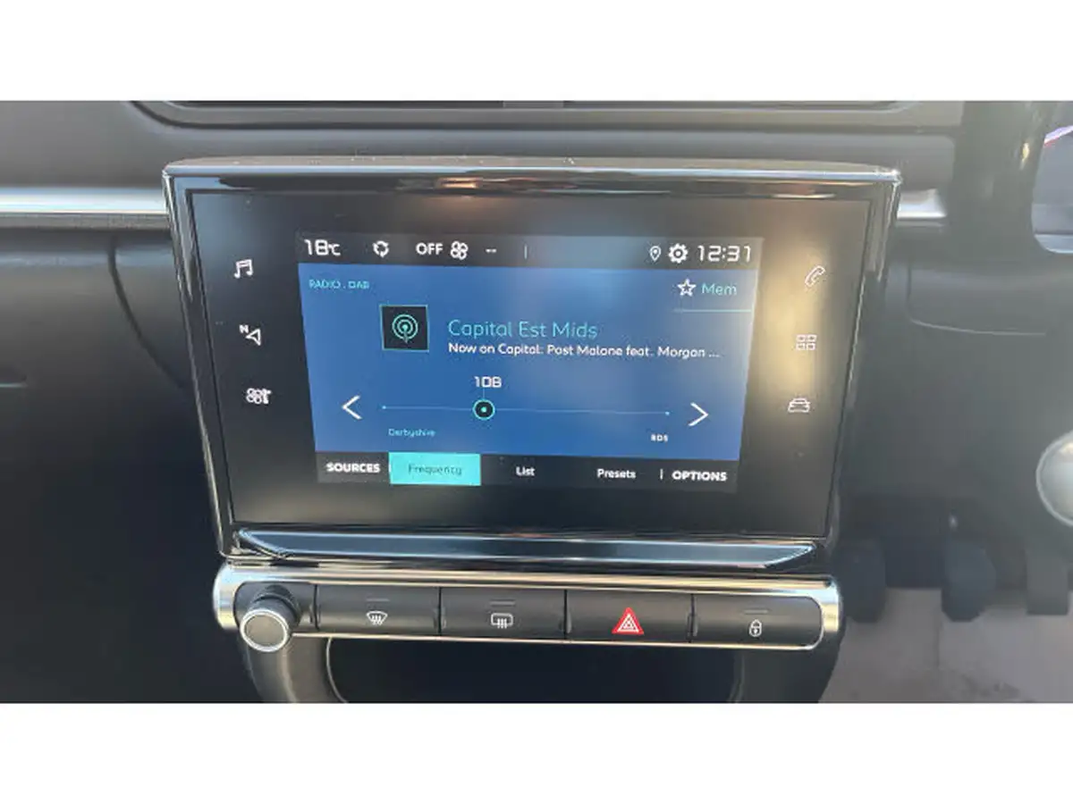 2022-citroen-c3-12-puretech-c-series-edition-83ps-ss-big-11