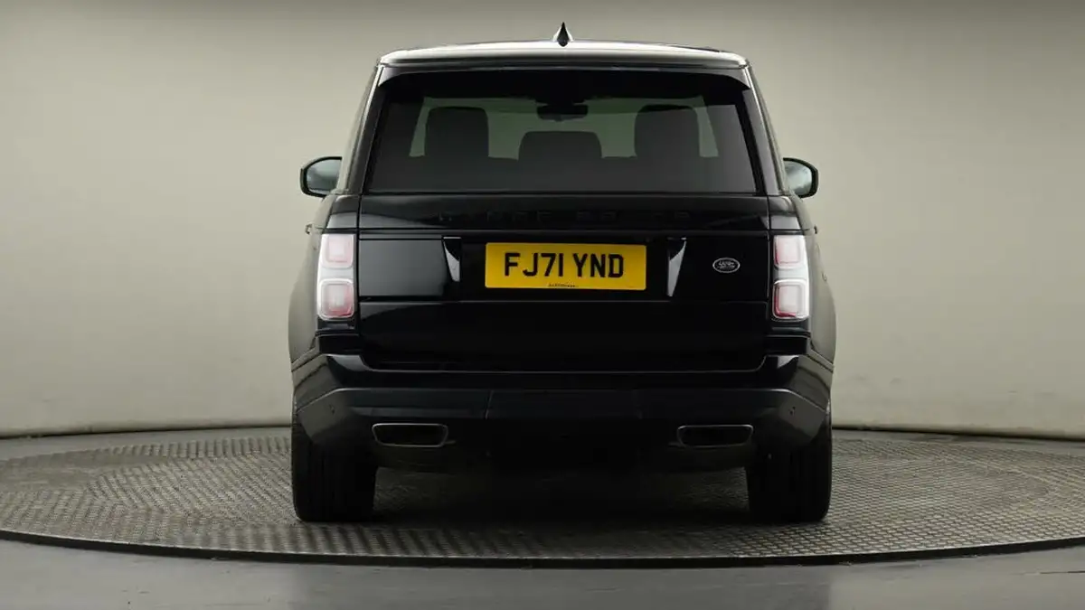 2021-land-rover-range-rover-30-d300-westminster-black-big-6
