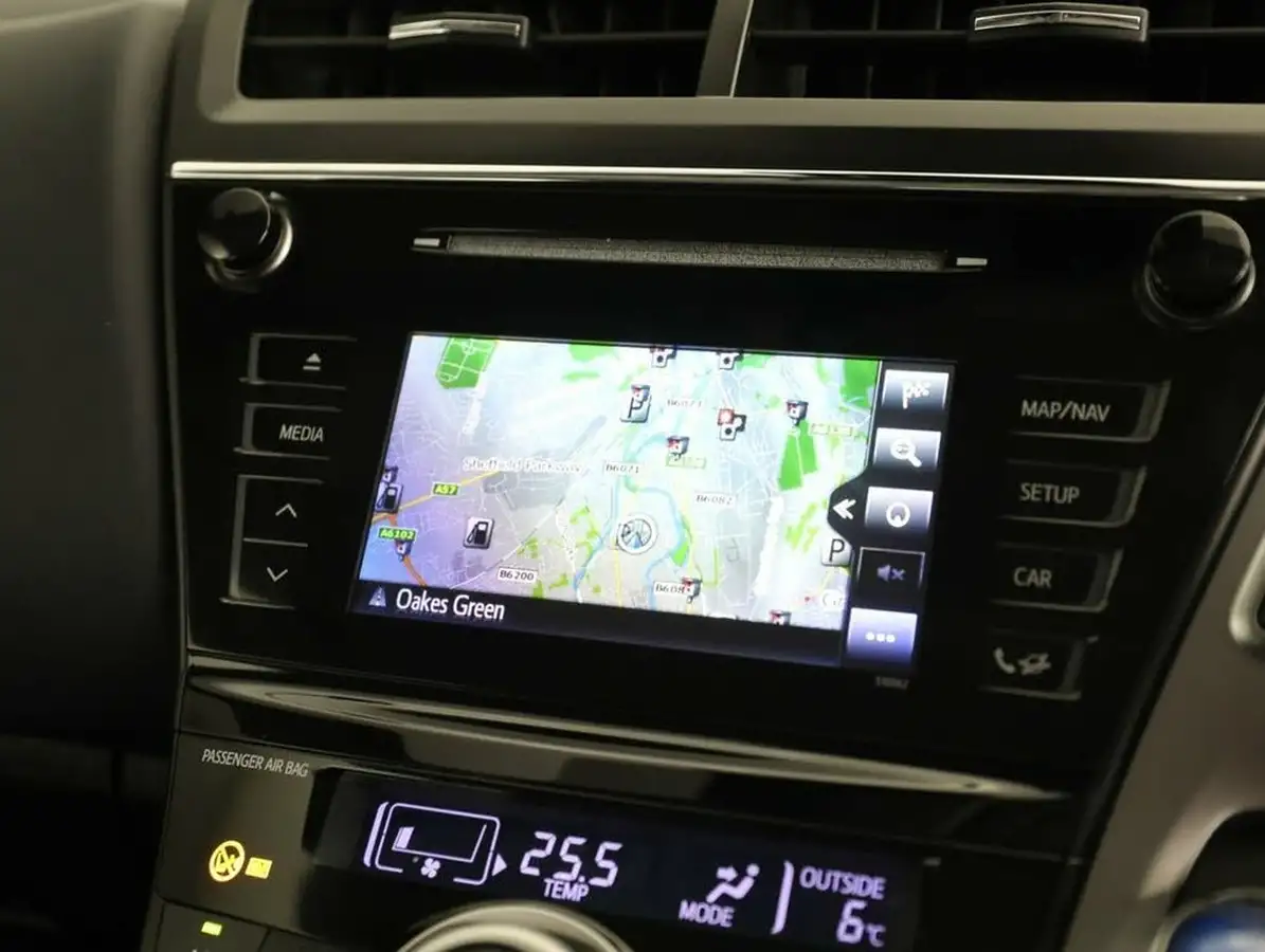2020-toyota-prius-18-vvt-i-excel-big-22