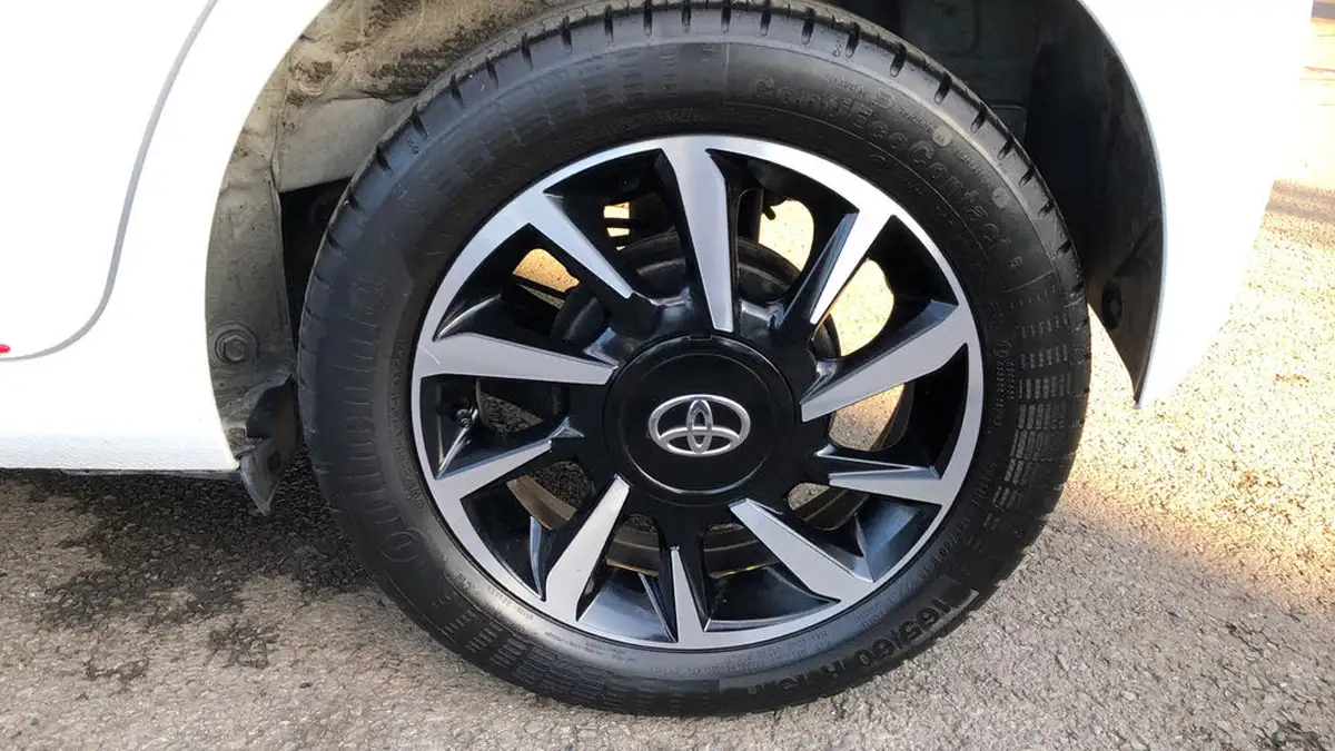 2021-toyota-aygo-10-vvt-i-x-trend-tss-big-14