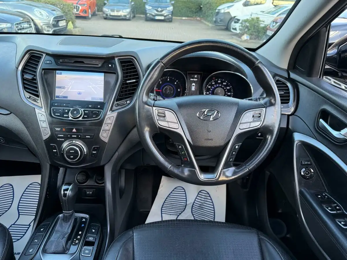 2013-hyundai-santa-fe-22-crdi-premium-se-auto-big-12