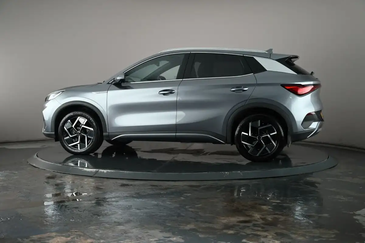 2023-byd-atto-3-e-active-big-15