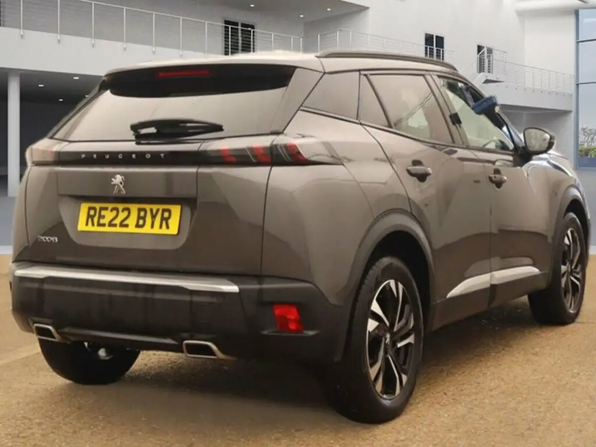 2022-peugeot-2008-suv-12-puretech-allure-premium-130bhp-eat8-big-3