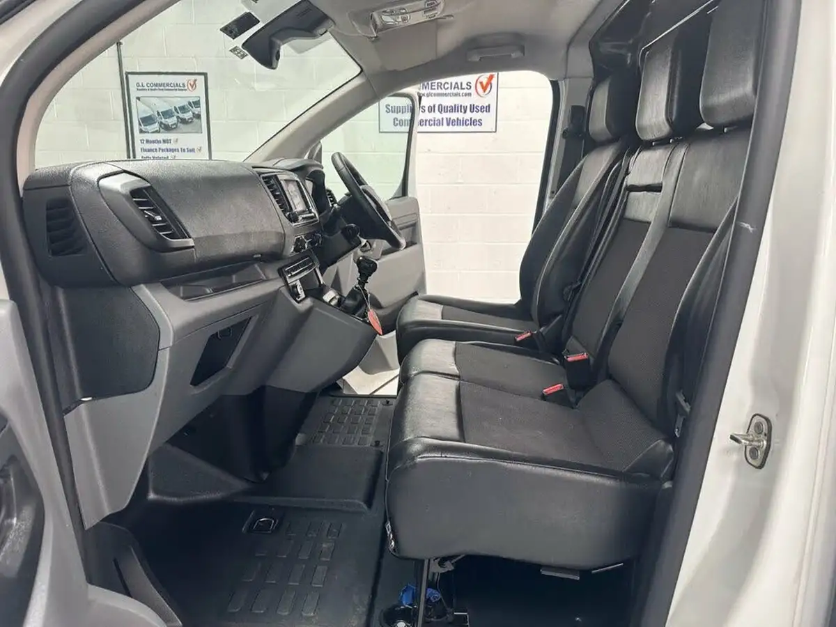 2022-vauxhall-vivaro-15td-2900-l2h1-sportive-big-10