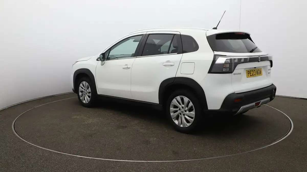 2023-suzuki-s-cross-14-boosterjet-motion-big-54