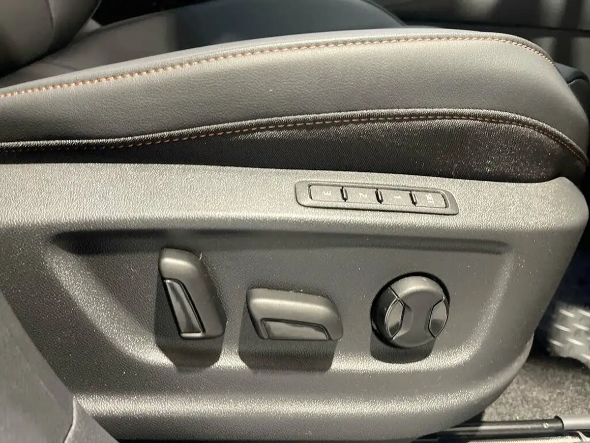 2023-cupra-ateca-15-ecotsi-v2-big-5