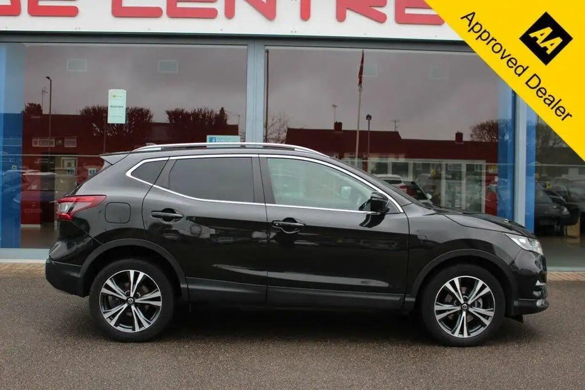 2021-nissan-qashqai-13-dig-t-n-connecta-158ps-xtronic-big-1